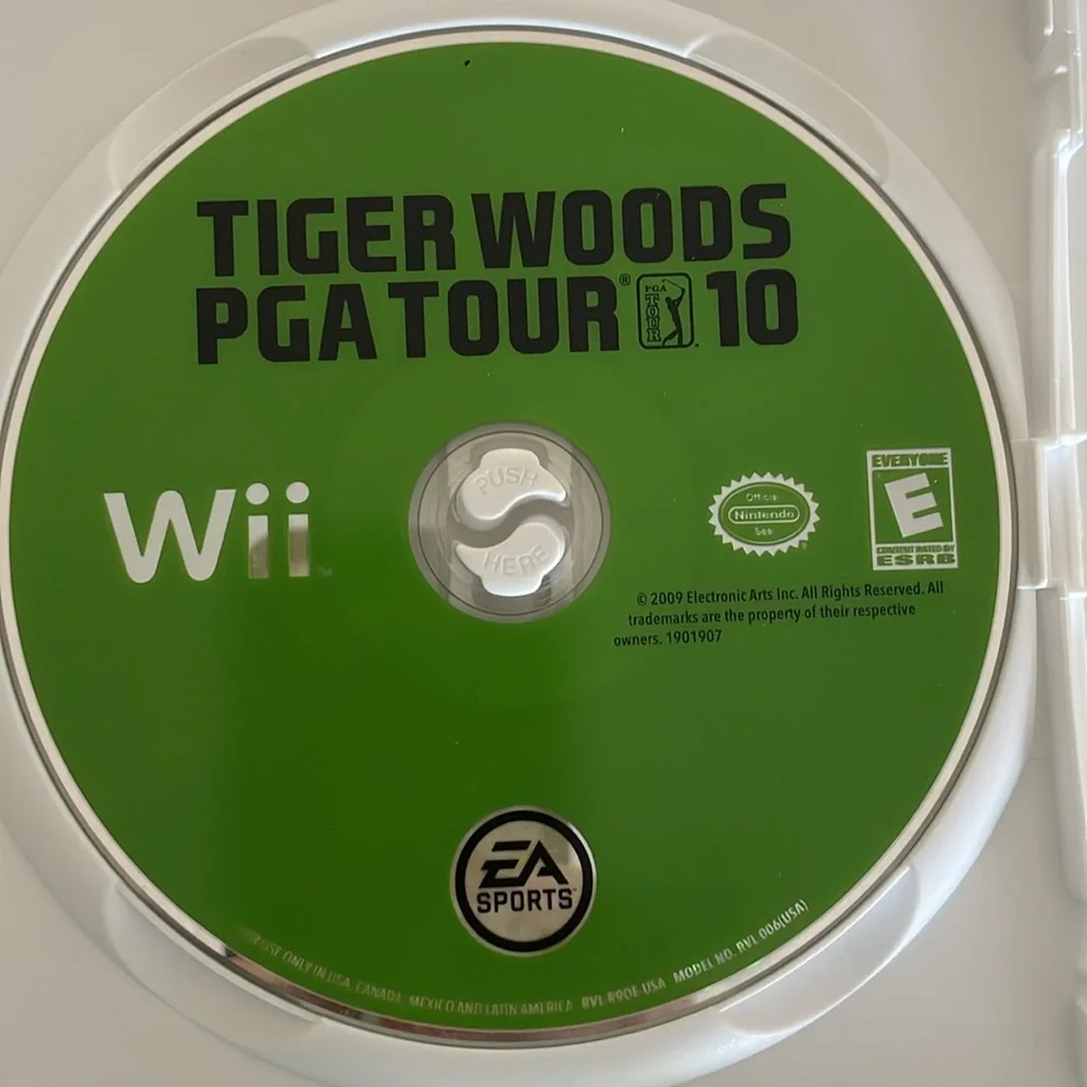 Nintendo Wii 2009 Tiger Woods PGA Tour 10 Video Game
